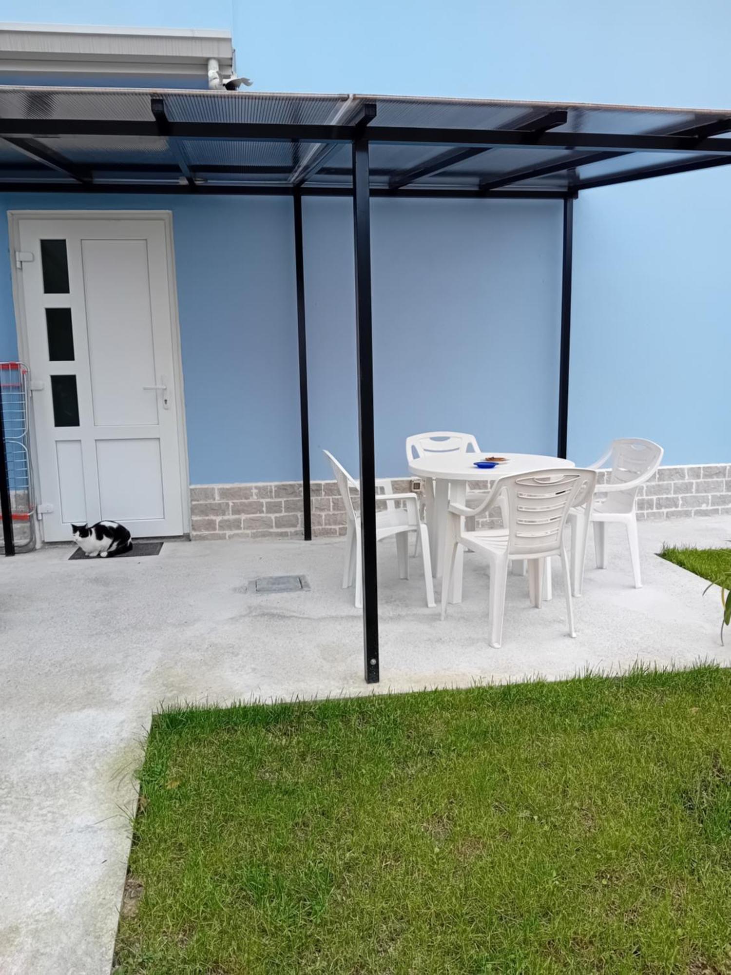 Villa Azzurra モンファルコーネ エクステリア 写真